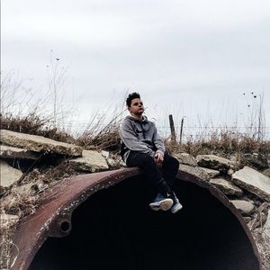 Meet your Posher, Samuel